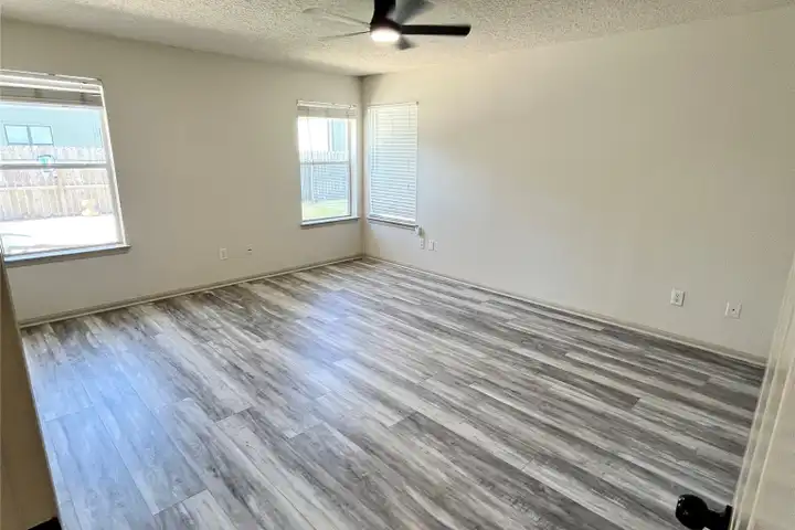 1782 Burning Stone Dr - Boling-Iago, TX | Rent.