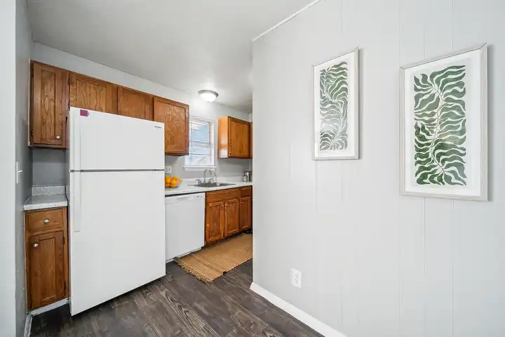 Summerstone Duplexes - 1801 S 132nd Pl - Tulsa, OK | Rent.