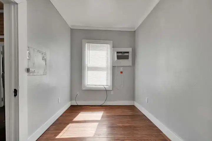 121 Howard St - 121 Howard St unit 5C - San Antonio, TX | Rent.