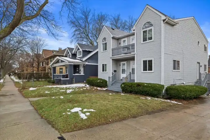 3059 N Downer Ave unit 3059-Unit 4 - Milwaukee, WI | Rent.