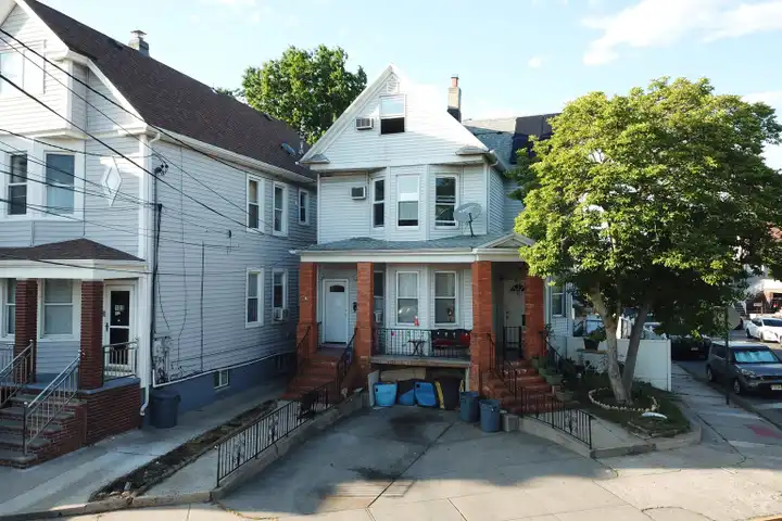 101 North St - Bayonne, NJ | Rent.