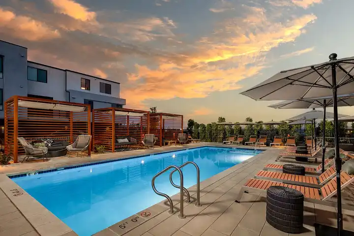 Mason - 2451 Mason Dr - San Diego, CA | Rent.