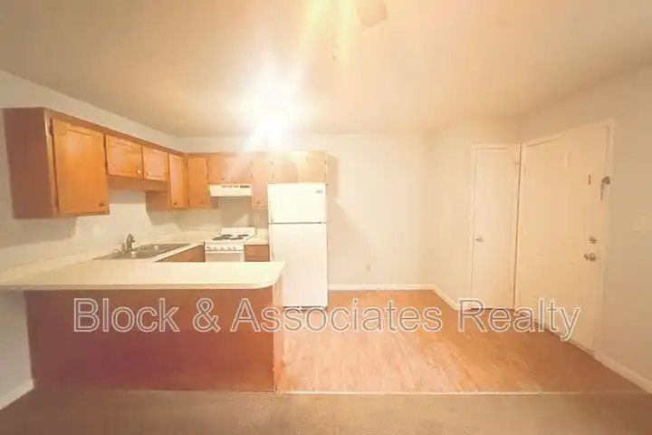 306 Reece Ave unit E - Randleman, NC | Rent.