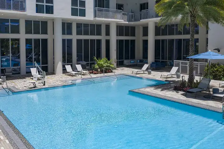 Blu27 at Edgewater - 2701 Biscayne Blvd - Miami, FL | Rent.