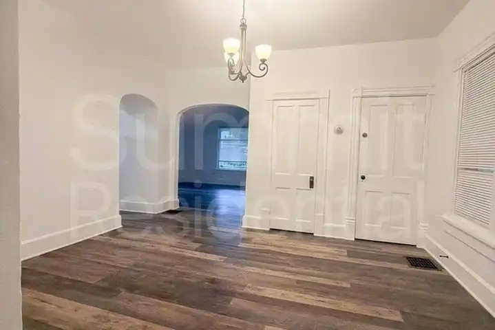 435 S Main St - Mansfield, OH | Rent.
