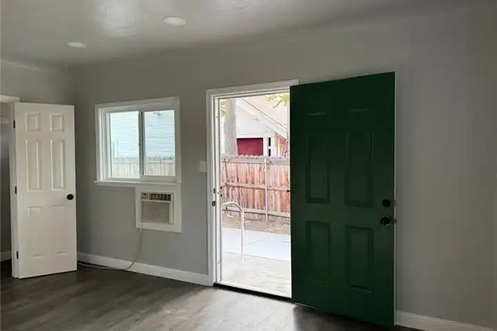 3883 5th St - Riverside, CA | Rent.