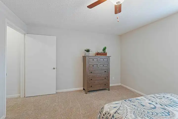 Timber Ridge Apartments - 6700 Wall St - Mobile, AL | Rent.