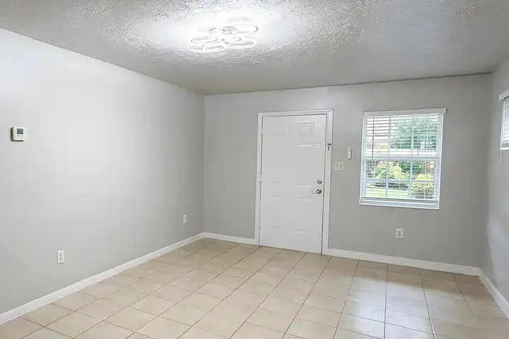 Weaver Condos - 4679 Weaver Rd - Houston, TX | Rent.