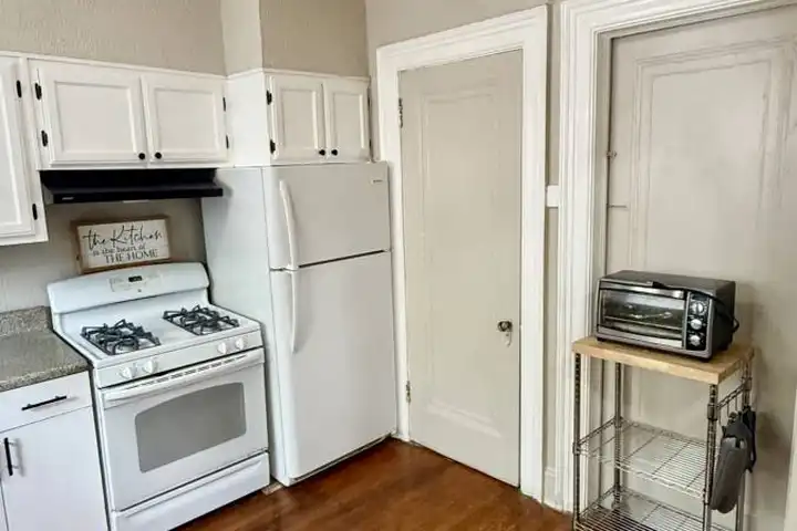 696 Erin Ave SW - Atlanta, GA | Rent.