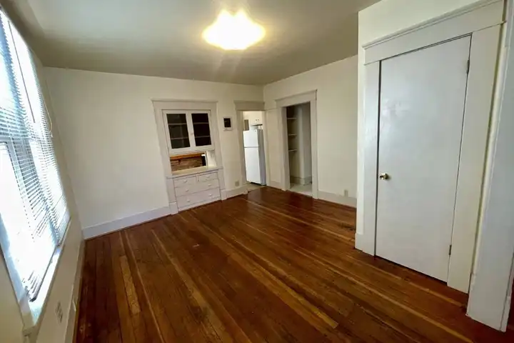1237 Ferry St unit 1 - Eugene, OR | Rent.