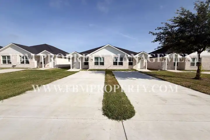 110 Camden St unit 108 - Rice, TX | Rent.