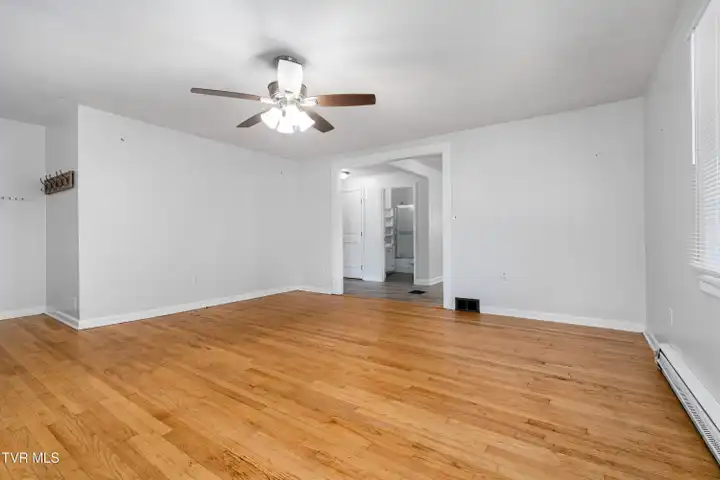 1601 Cherokee Rd - Johnson City, TN | Rent.