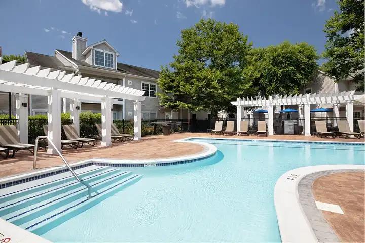 Hayworth Wilton - 25 River Rd - Wilton, CT | Rent.