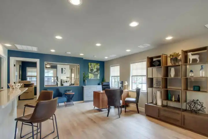 2242 Marsh Ln - Carrollton, TX | Rent.