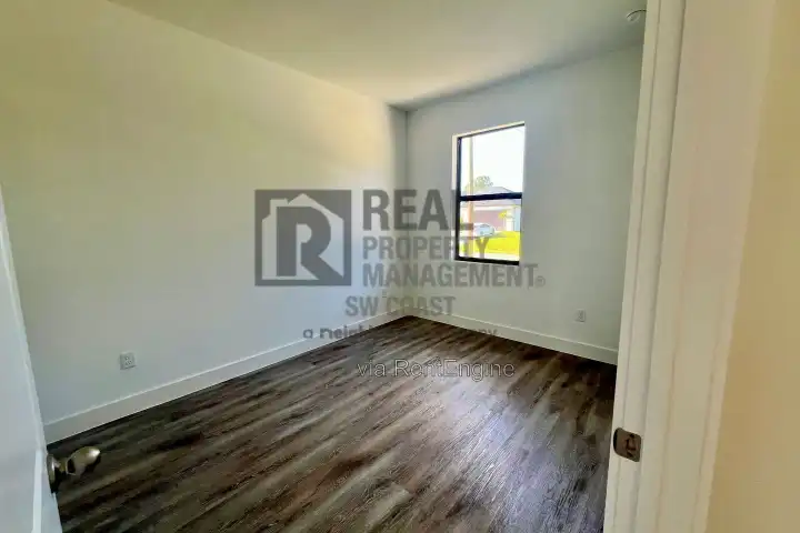 1265 Hillcrest St E - Lehigh Acres, FL | Rent.