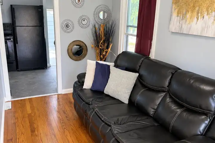 1956 N Drexel Ave - 1956 N Drexel Ave unit 3 - Indianapolis, IN | Rent.