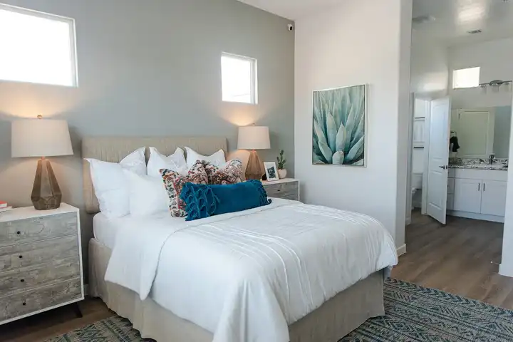Avilla Grand - 11755 W Thompson Ranch Rd - El Mirage, AZ | Rent.
