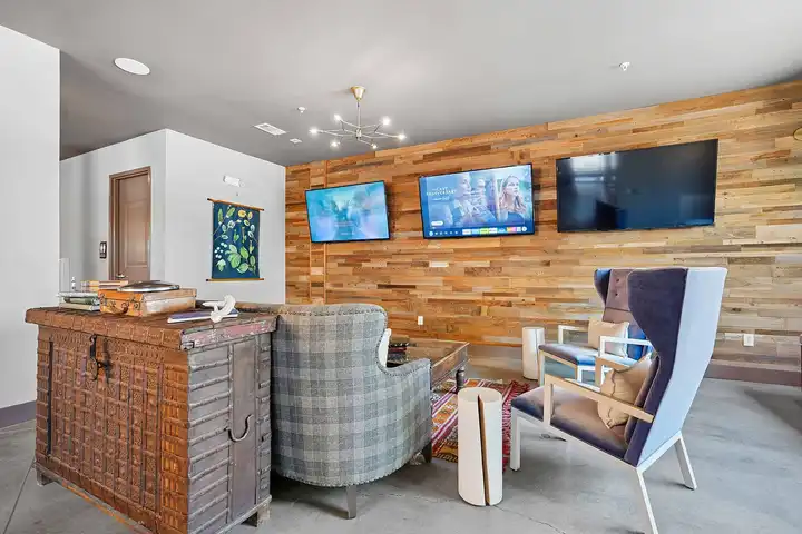 The Patton - 248 Patton Ave - Asheville, NC | Rent.