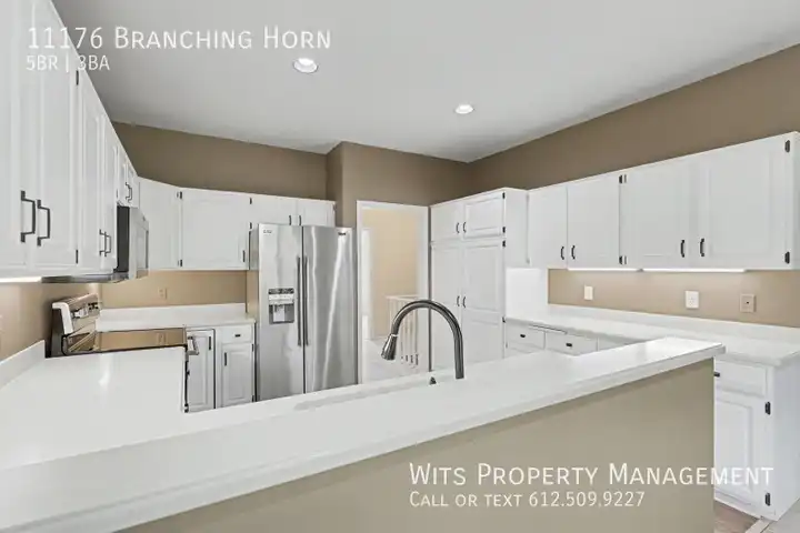 11176 Branching Horn - Eden Prairie, MN | Rent.