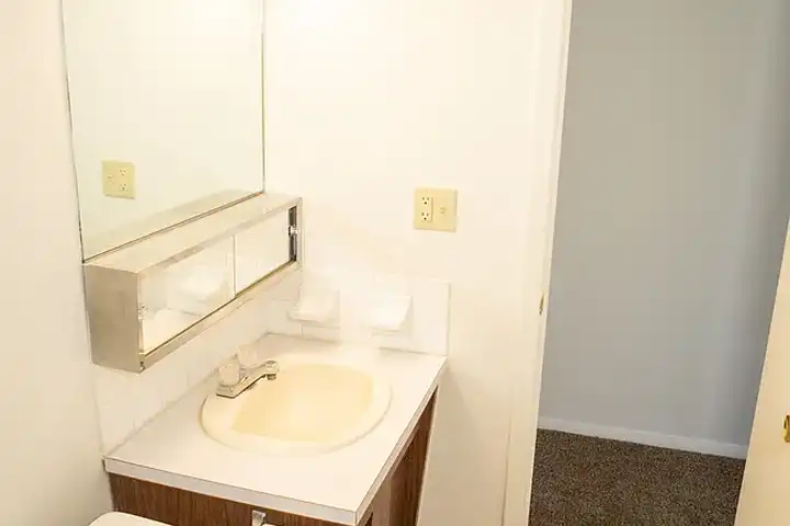 College Towers Apartments - 1800 Rhodes Rd - Kent, OH | Rent.
