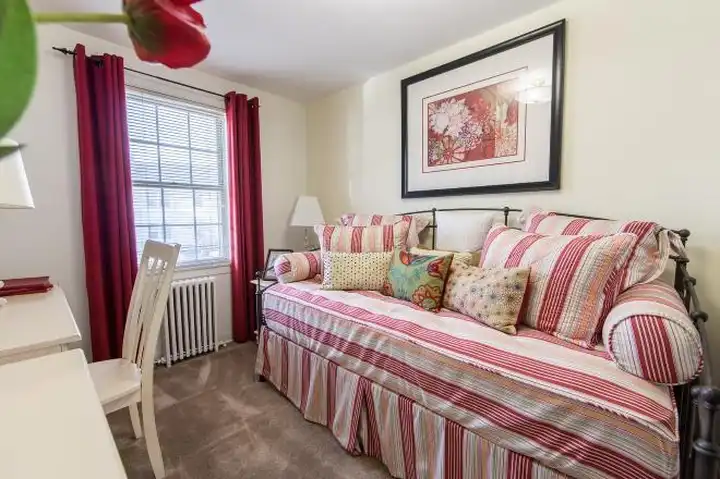 100 Forest Park - Portland, ME | Rent.