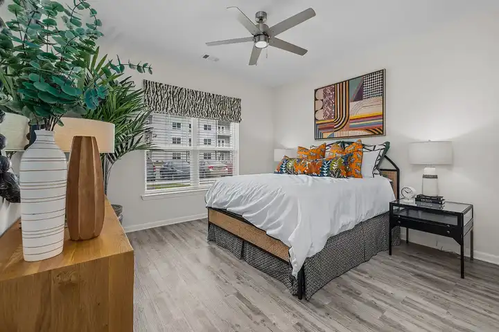 Coastal Exchange - 5895 Arbor Isle Way - Myrtle Beach, SC | Rent.