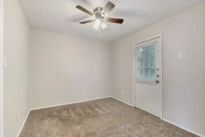 1518 Broadmoor Dr unit B - Bryan, TX | Rent.