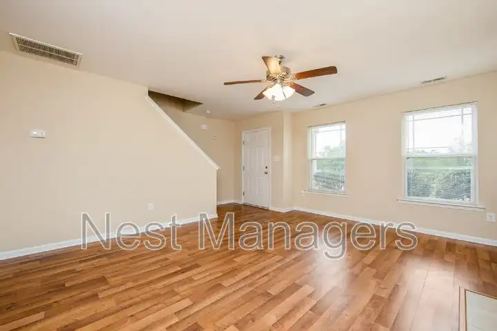 198 New Castle Ln - Spring Lake, NC | Rent.
