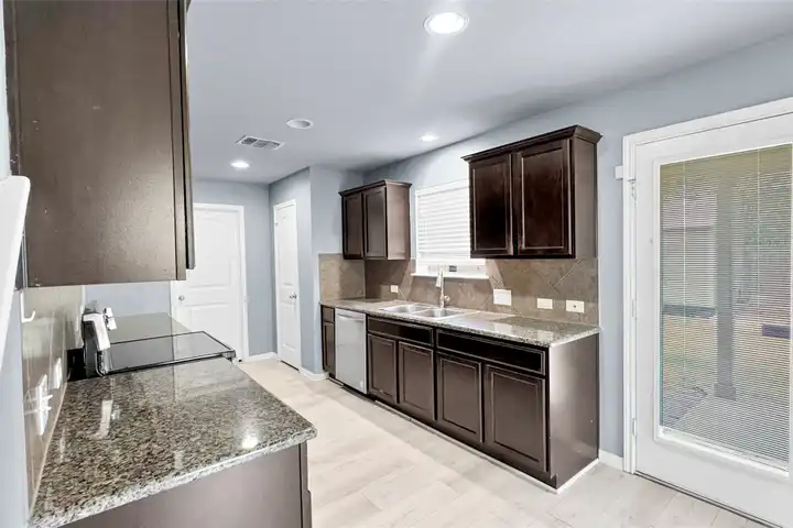 132 Leon River Loop - Hutto, TX | Rent.