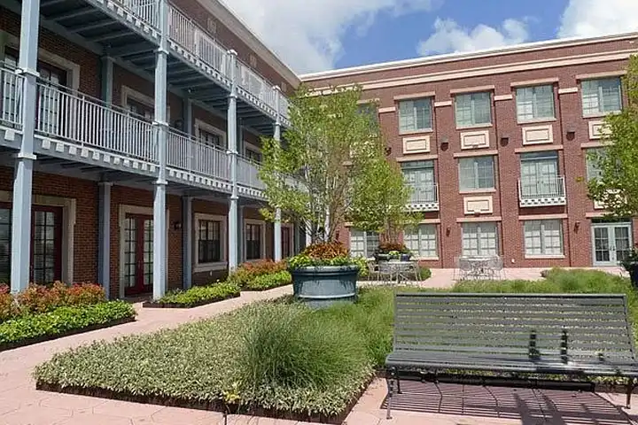 The Terraces at Perkins Rowe - 10156 Perkins Rowe - Baton Rouge, LA | Rent.