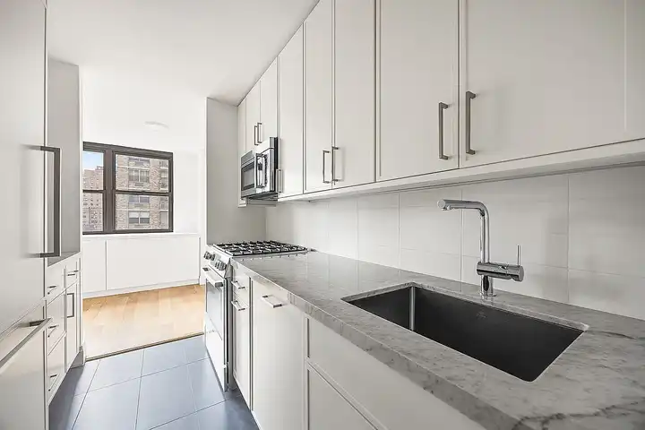 239 E 79th St unit 10G - New York, NY | Rent.