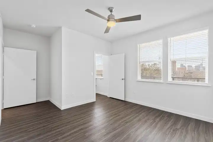 The Fitz - 1500 N Fitzhugh Ave - Dallas, TX | Rent.