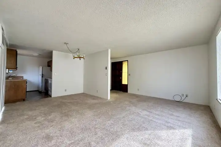 572 SW G St - Grants Pass, OR | Rent.