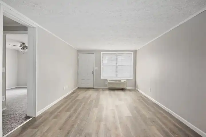 2760 Flag Ln - Reynoldsburg, OH | Rent.