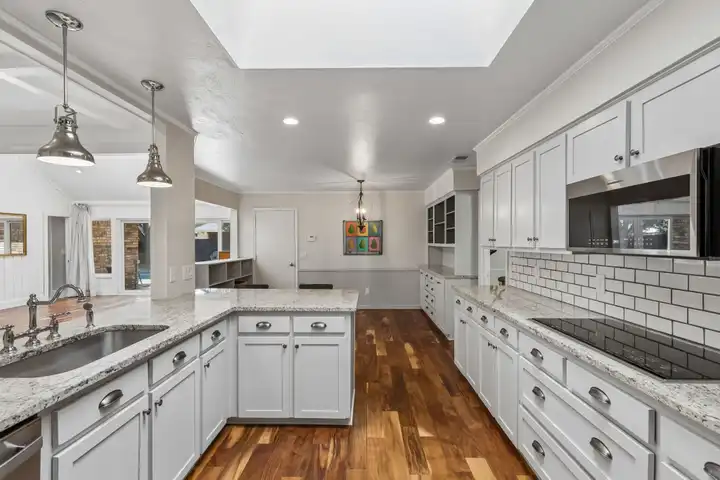 6611 Elvedon Dr - Dallas, TX | Rent.