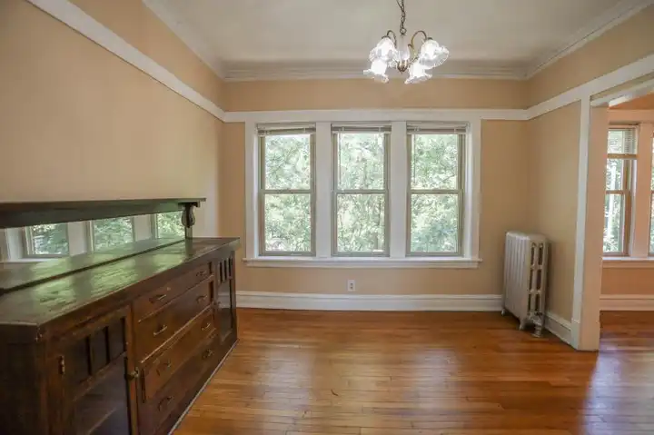 4441 N Damen Ave - Chicago, IL | Rent.