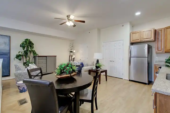 Garland Rodes Apartments - 2244 Rivermont Ave - Lynchburg, VA | Rent.