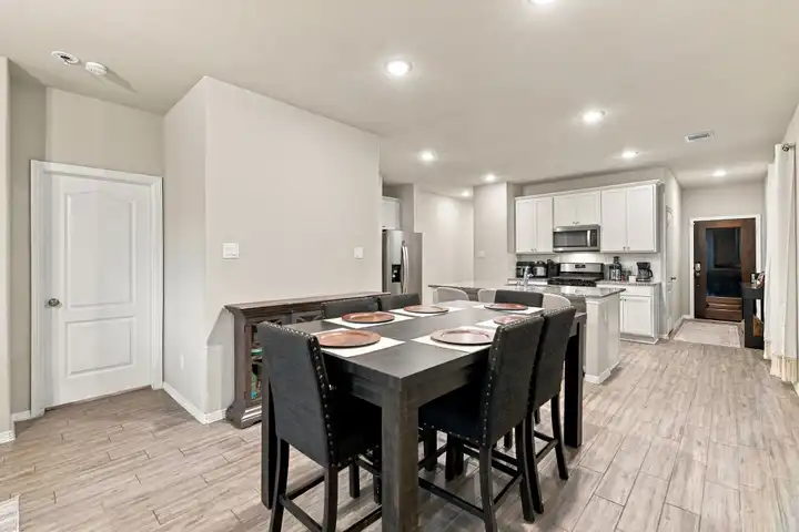 25719 Boxwood Hedge Ln - Tomball, TX | Rent.
