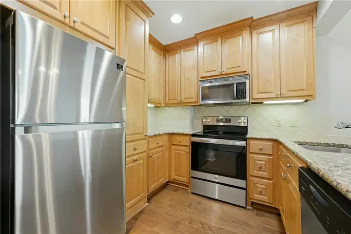2277 Peachtree Rd NE - 2277 Peachtree Rd NE unit 307 - Atlanta, GA | Rent.