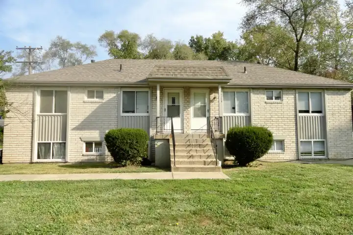 4310 NW 57th Terrace unit 1 - Kansas City, MO | Rent.