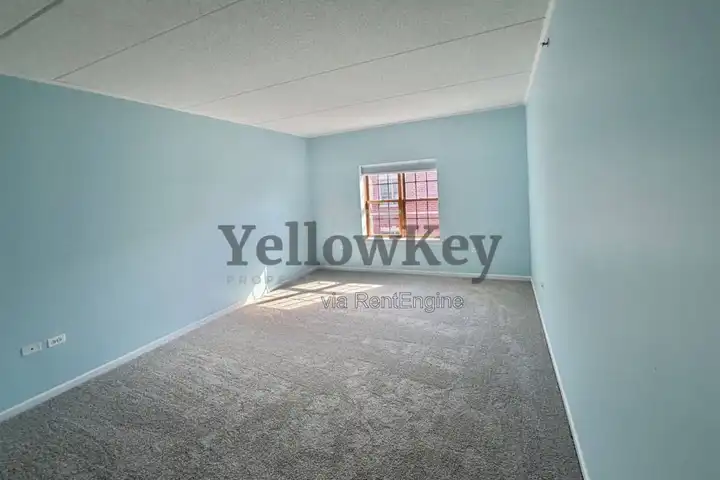 210 N Addison Ave unit 504 - Elmhurst, IL | Rent.