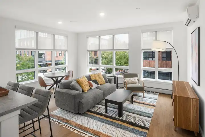 Catamount Run - 268 Market St - South Burlington, VT | Rent.