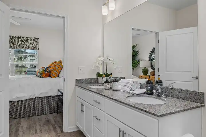 Coastal Exchange - 5895 Arbor Isle Way - Myrtle Beach, SC | Rent.