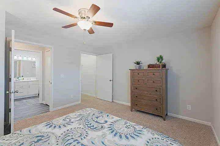 Timber Ridge Apartments - 6700 Wall St - Mobile, AL | Rent.