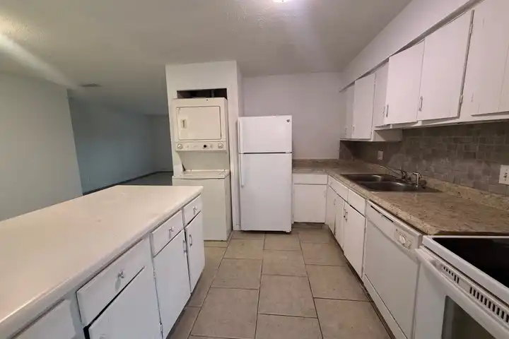 1667 W Oak Ridge Rd unit D - Orlando, FL | Rent.