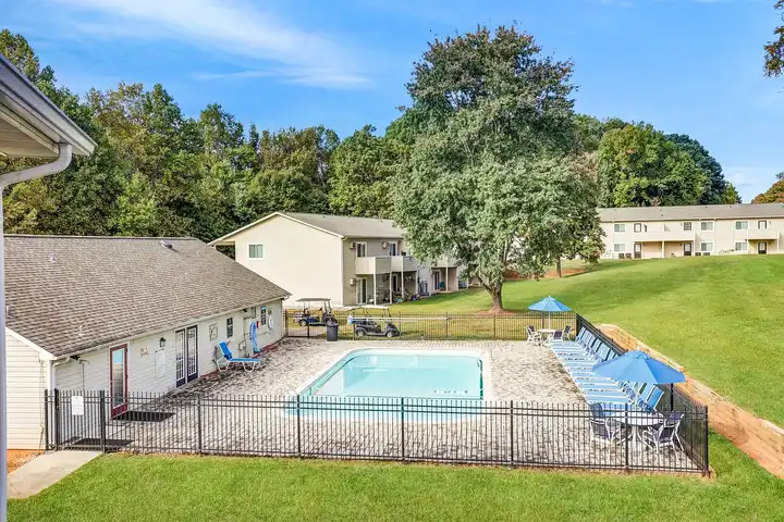 Huntersville Apartment Homes - 300 Hunters Rd - Huntersville, NC | Rent.