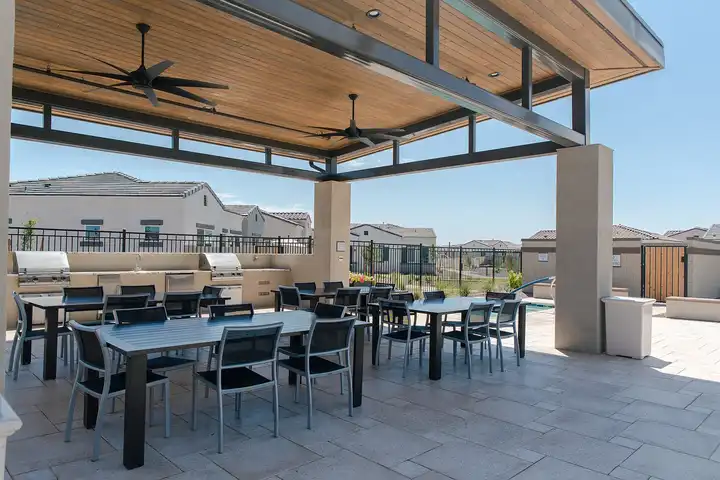 Avilla Grand - 11755 W Thompson Ranch Rd - El Mirage, AZ | Rent.