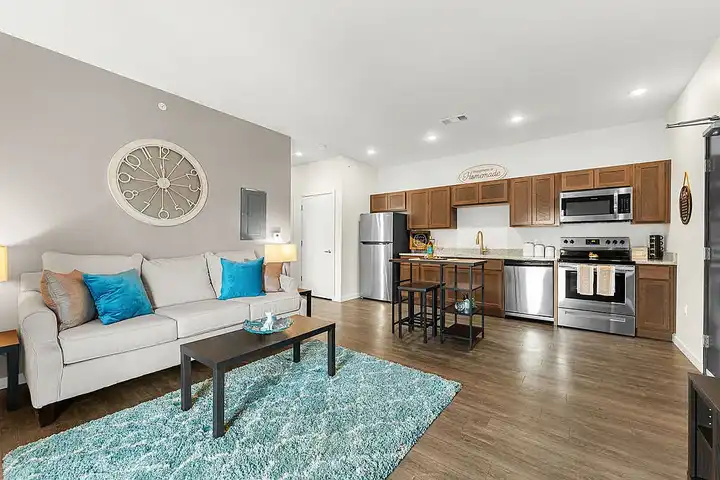 Lofts at Fox Ridge - 200 N Foxridge Dr - Raymore, MO | Rent.