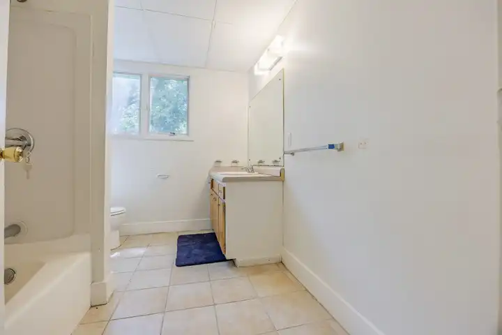 1212 44 1/2 Ave NE - Columbia Heights, MN | Rent.