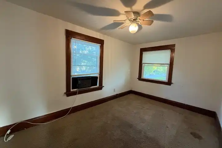 440 Ingalton Avenue #2 - West Chicago, IL | Rent.